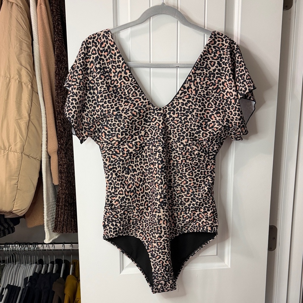 Leopard Print V-Neck Bathing Suit